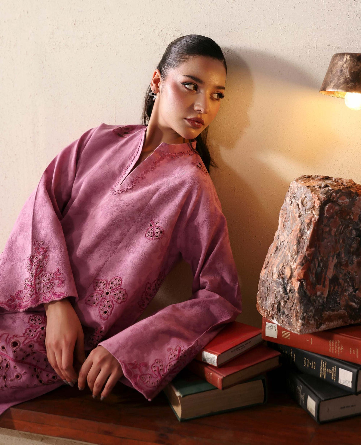 Republic Womenswear | Basics Winter 25 | Élora-6