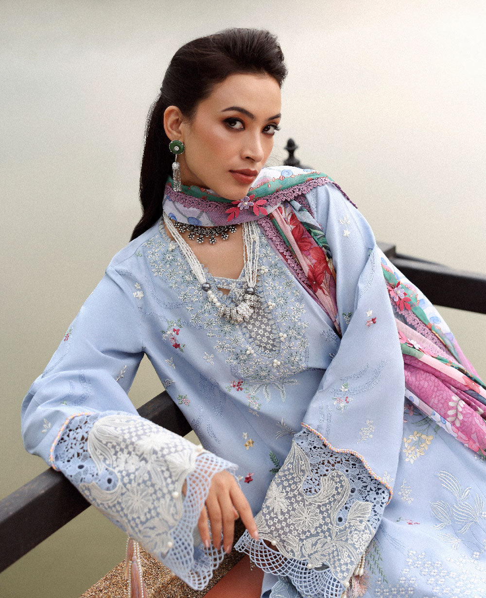 Republic Womenswear | Lilas Lawn 26 | Elowen-4