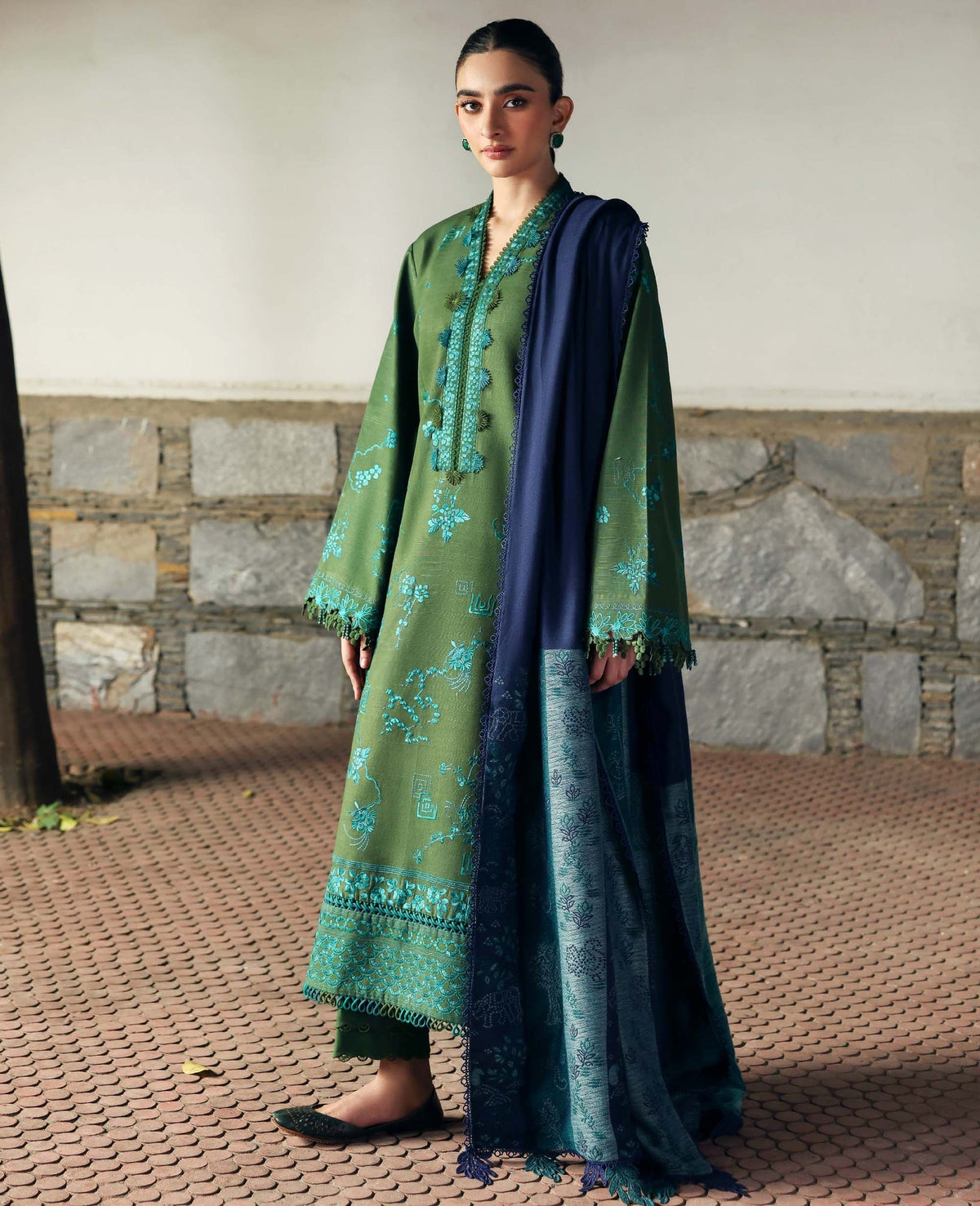 Republic Womenswear | Amaris Luxury Shawl 25 | Elysia-1