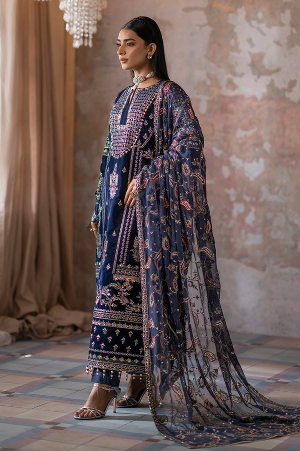 Emaan Adeel | Saanjh Velvet Collection 24 | Roshni -  Emaan Adeel Ladies Clothes -  House of Maryam