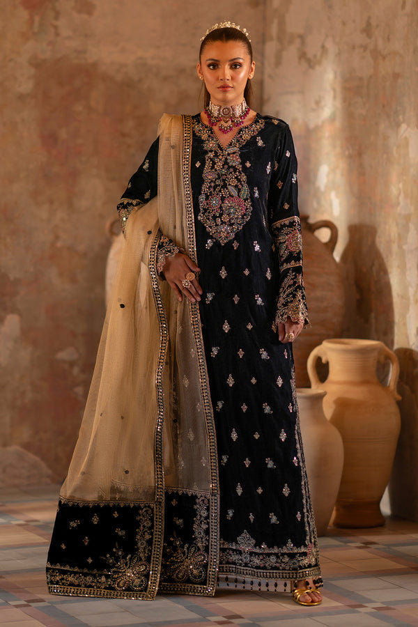Emaan Adeel | Saanjh Velvet Collection 24 |  Ishaan -  Emaan Adeel Ladies Clothes - Original Designer Dress - House of Maryam
