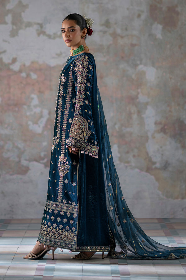 Emaan Adeel | Saanjh Velvet Collection 24 |  Meher -  Emaan Adeel Ladies Clothes - Original Designer Dress - House of Maryam