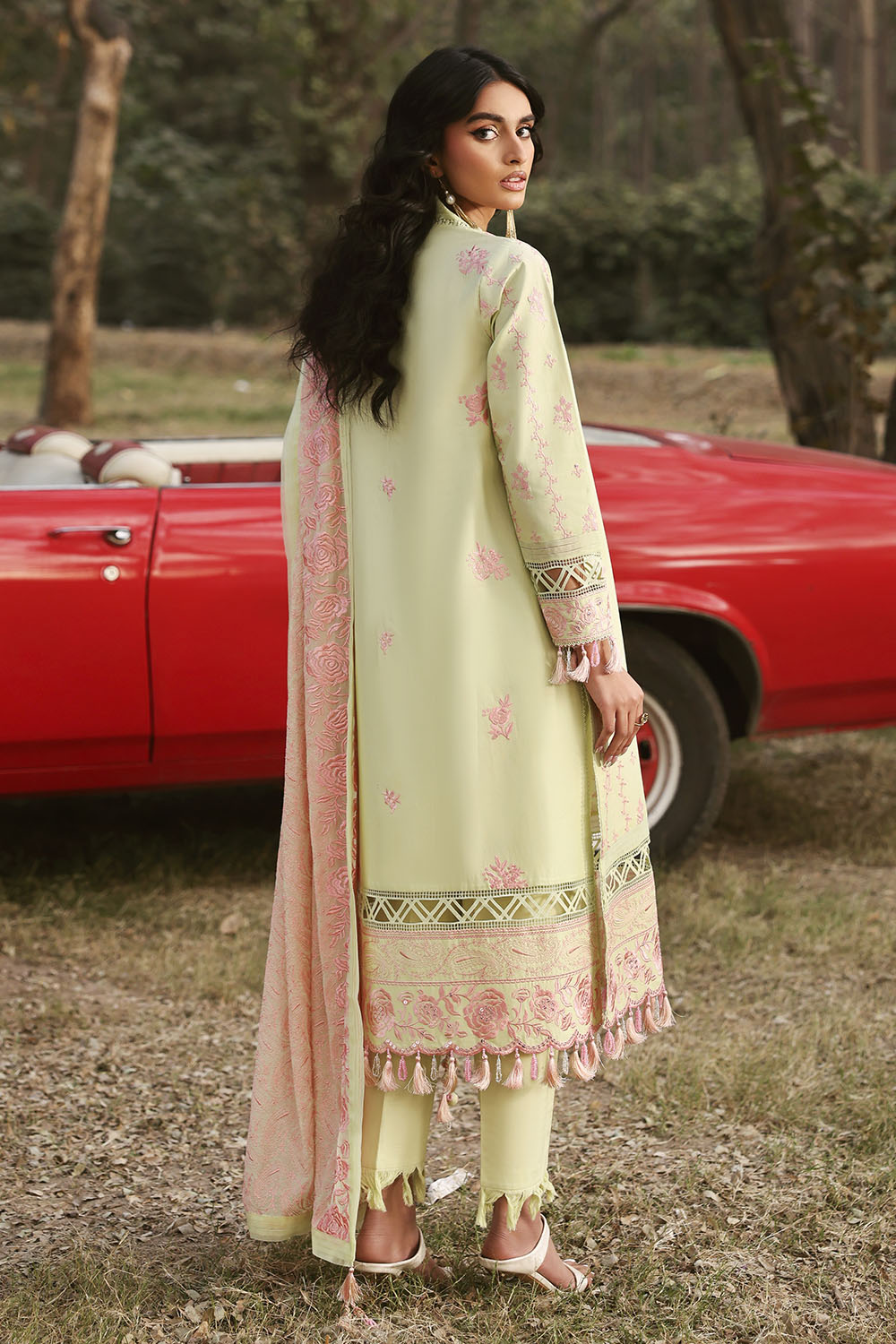 Gul Ahmed | Luxury Lawn 26 | PM-62016-2