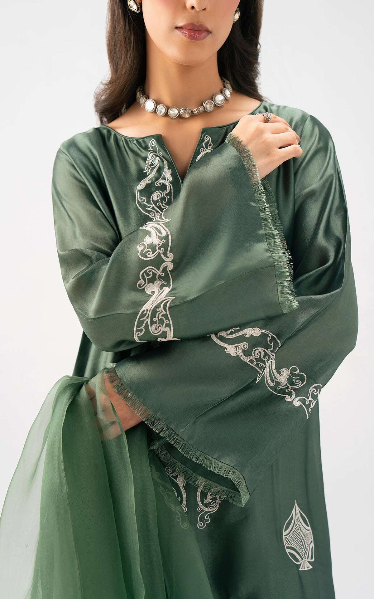 Asifa and Nabeel | Celevara Luxe | Emerald Veil-3