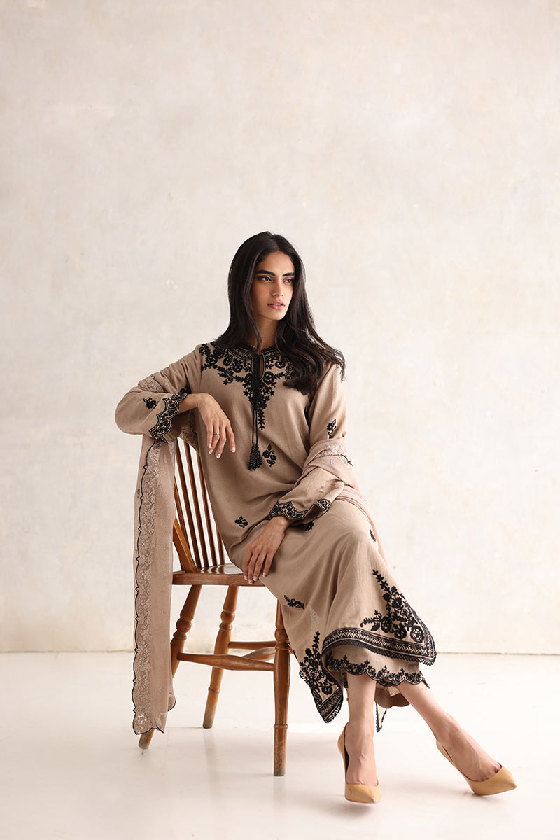 Sana Abbas | Luxury Pret | Emira -  Sana Abbas Ladies Clothes - Original Designer Dress - House of Maryam