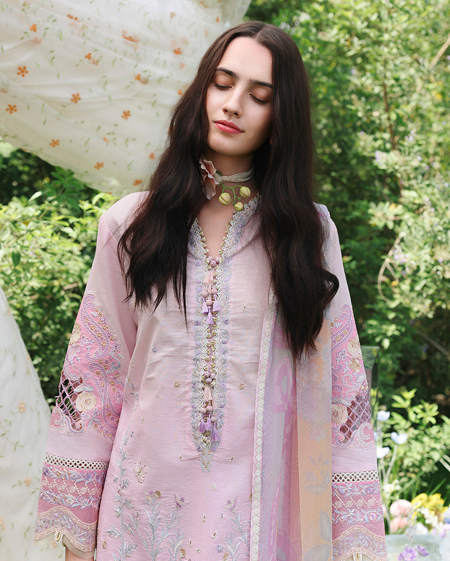 Mushq | The Secret Garden Lawn | Enchanted Vine-2