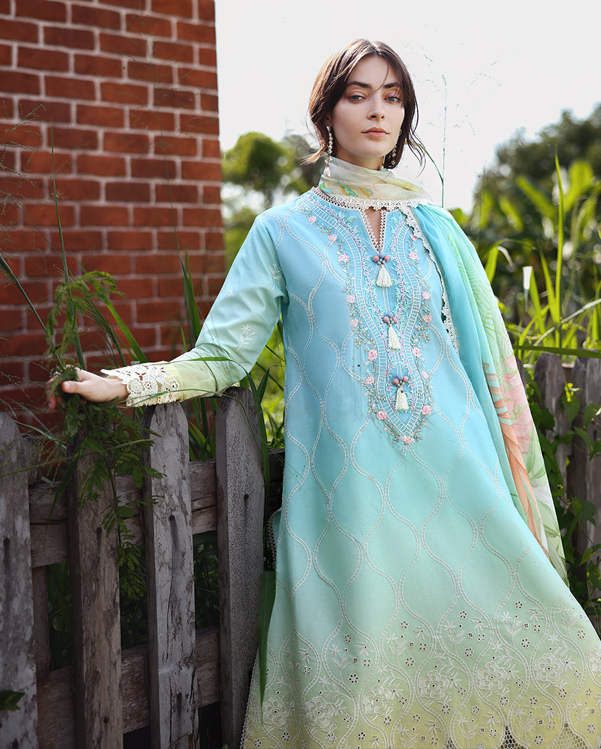 Mushq | Solace Ombre Chikankari | Ethereal Pause, image 4
