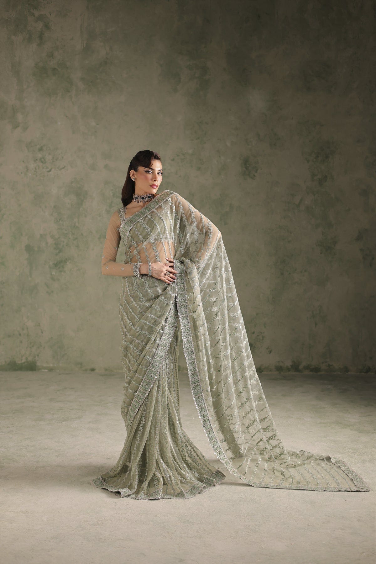 Imran Ramzan | Esmeree Wedding Formals | Étreinte de Rêve