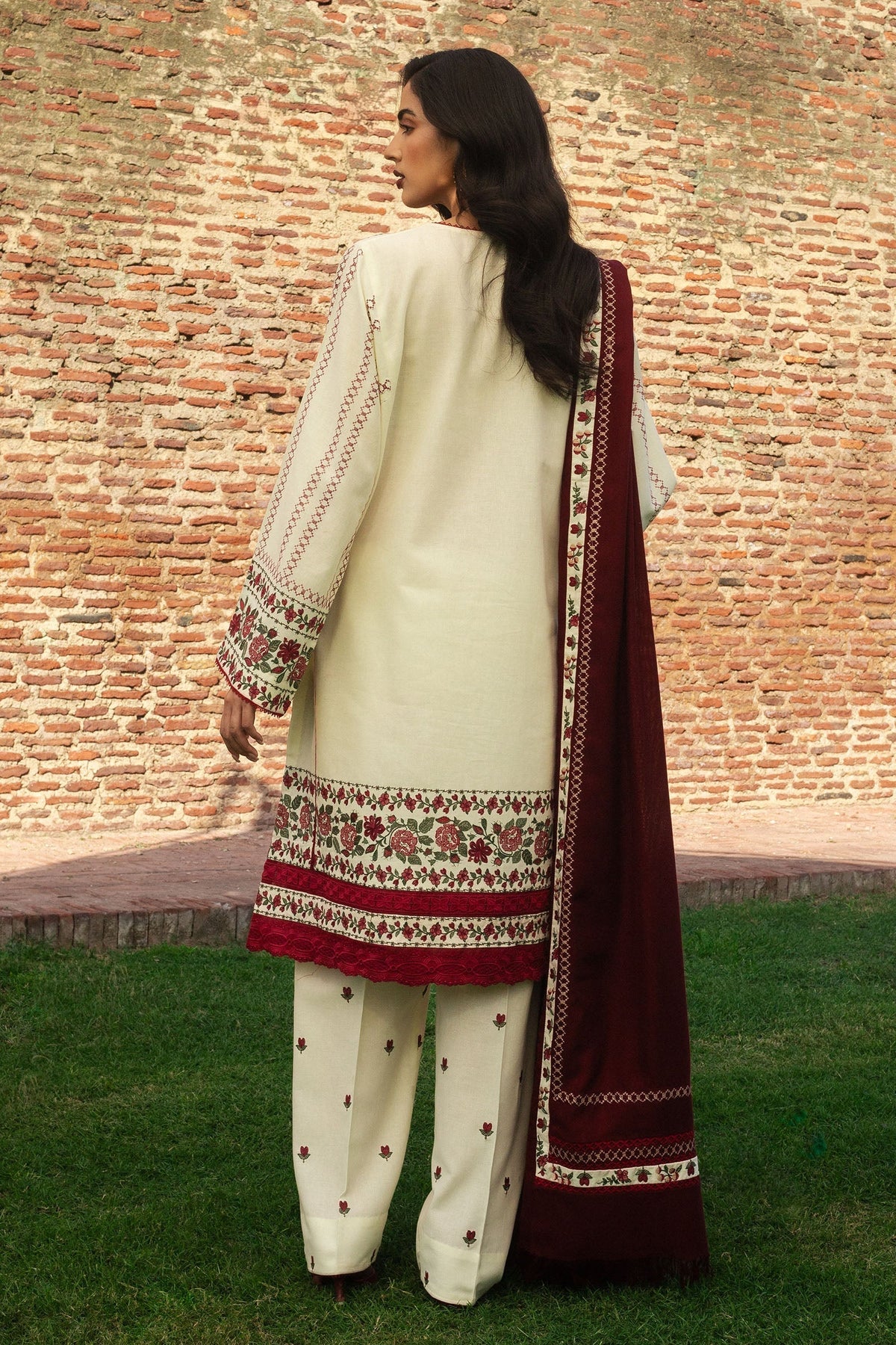 Zara Shahjahan | Winter 24 |  FARIDEH-D1 -  Zara Sahjahan Ladies Clothes - Original Designer Dress - House of Maryam