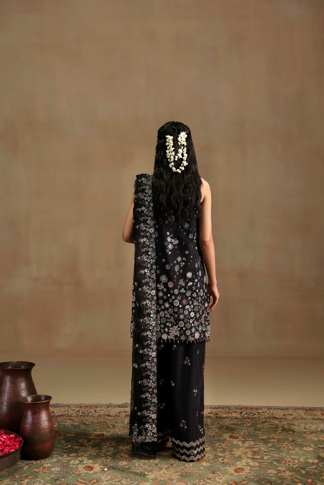 Sable Vogue | Festive 25 | FC-03-25-B, image 2