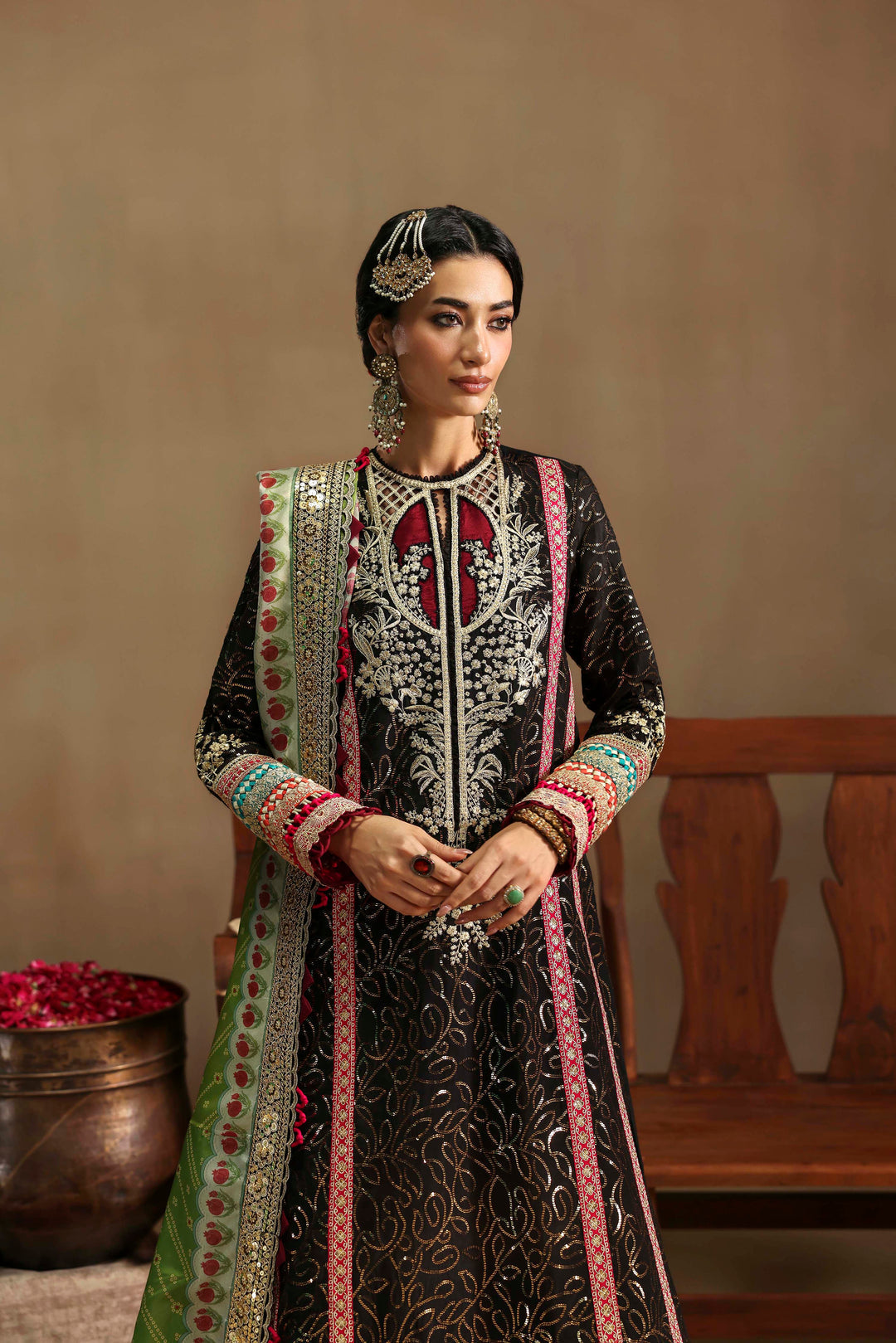 Sable Vogue | Festive 25 | FC-06-25-4