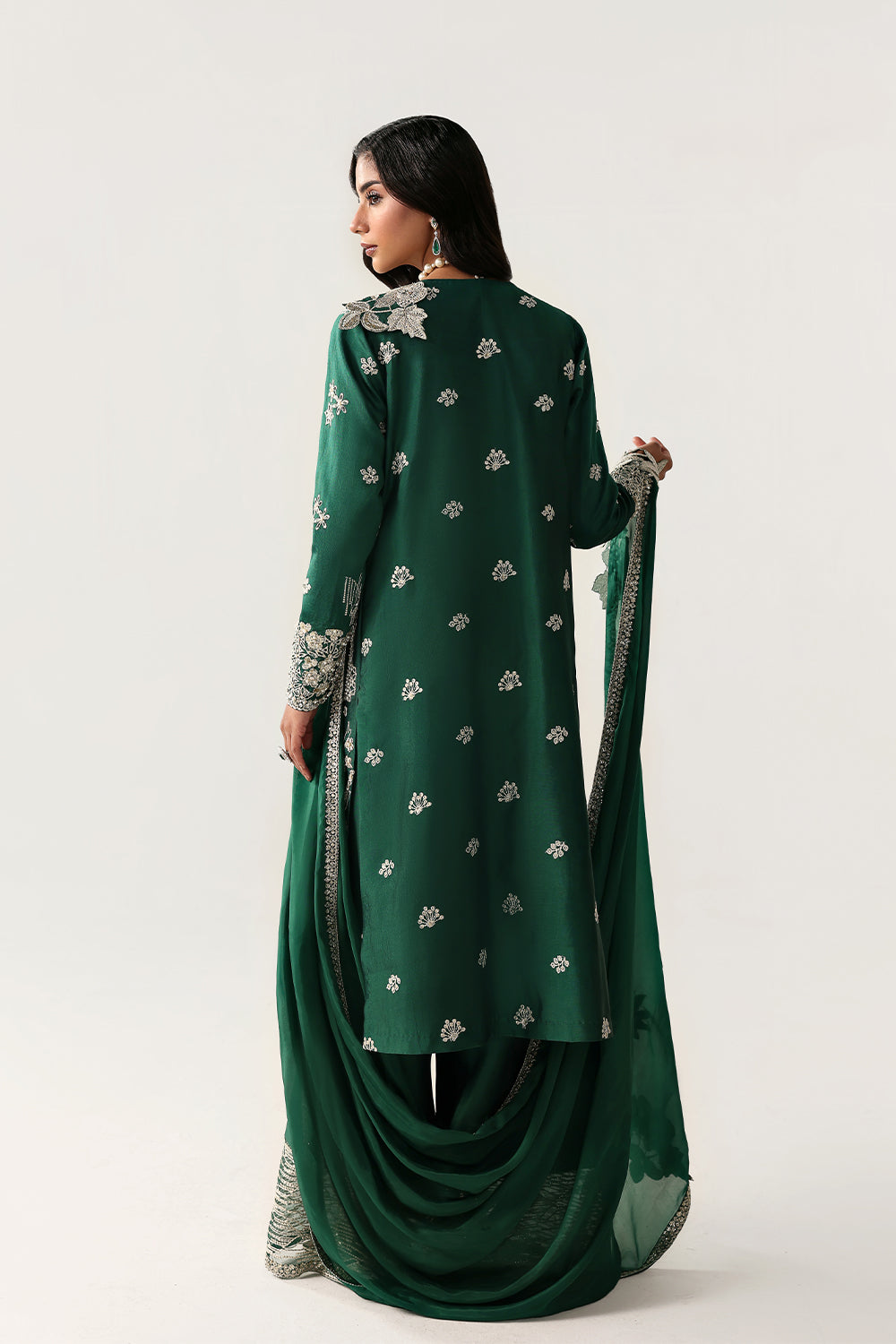 Saira Rizwan | Silk Luxe 26 | ARIN- SRLSP-26-05, image 2