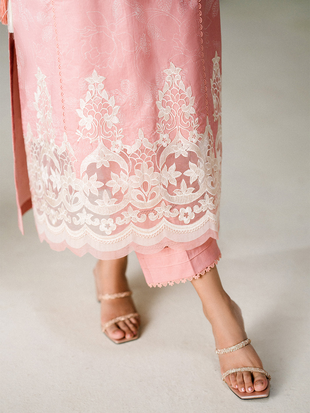 Faiza Faisal | FNF Printed Lawn | BLUSH HORIZON, image 6