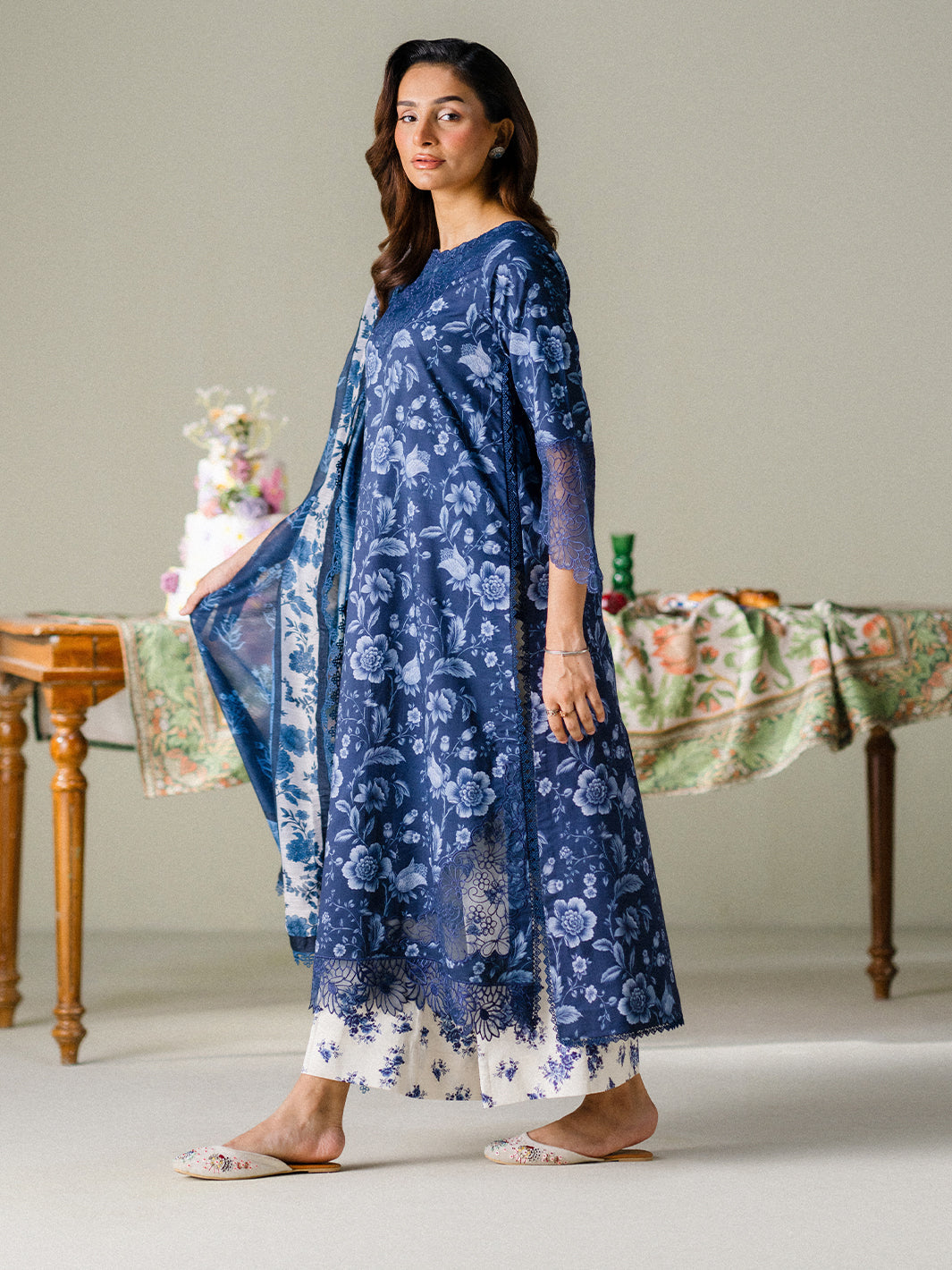 Faiza Faisal | FNF Printed Lawn | MIDNIGHT MEADOW, image 3
