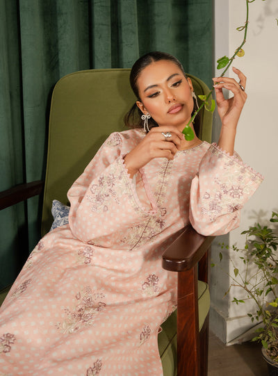 Faiza Faisal | Lumiere Pret | LYRA