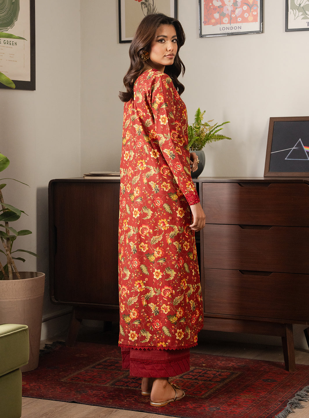 Faiza Faisal | Lumiere Pret | Fira-2