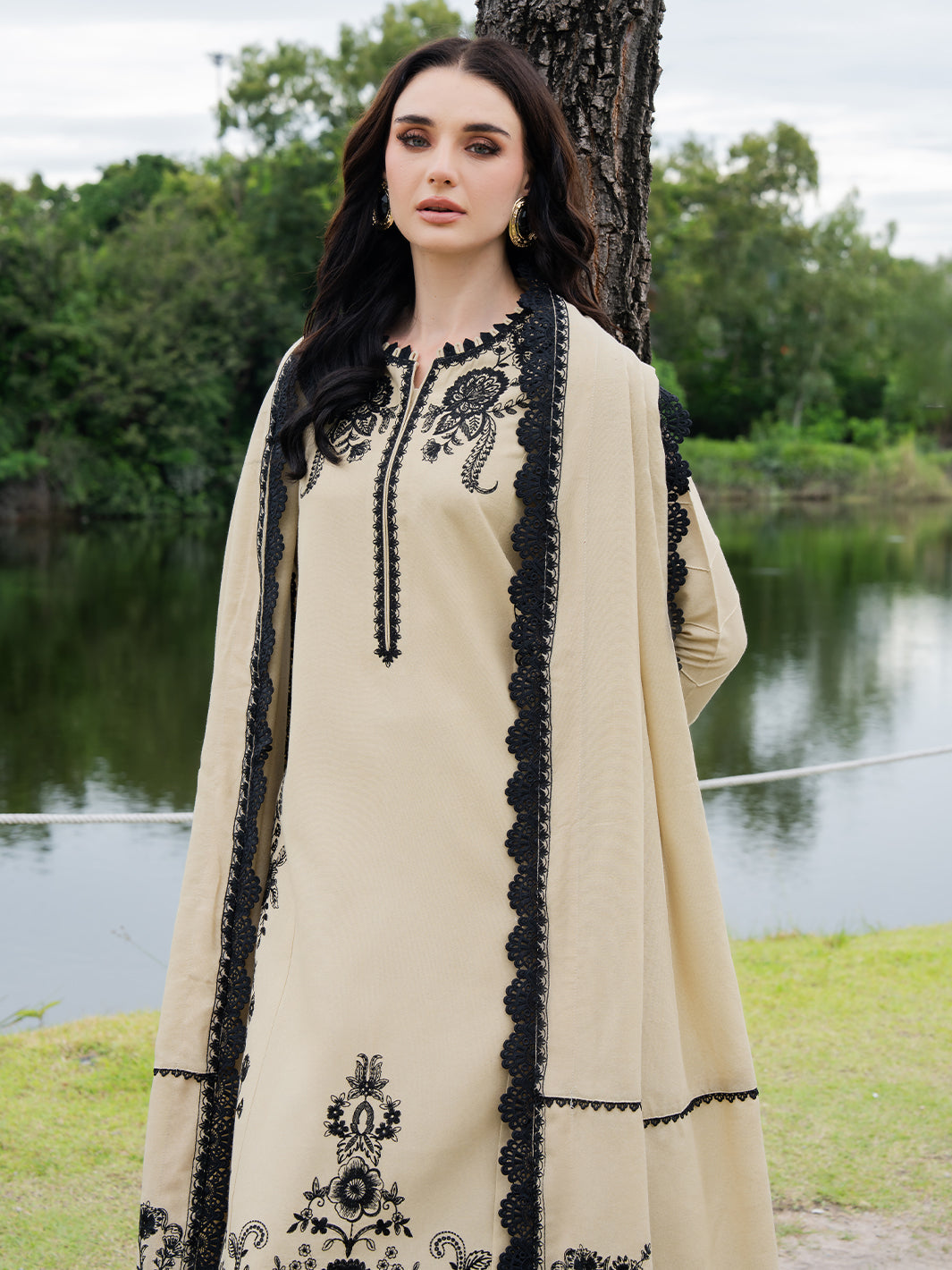 Faiza Faisal | Hoor Karandi | ALAYNA, image 3
