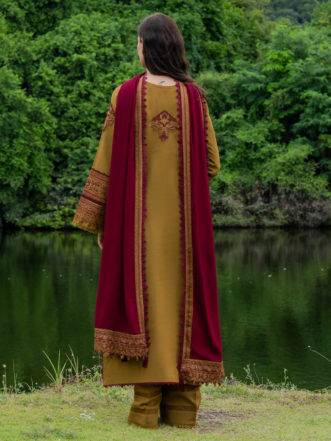 Faiza Faisal | Hoor Karandi | AZIRA, image 2