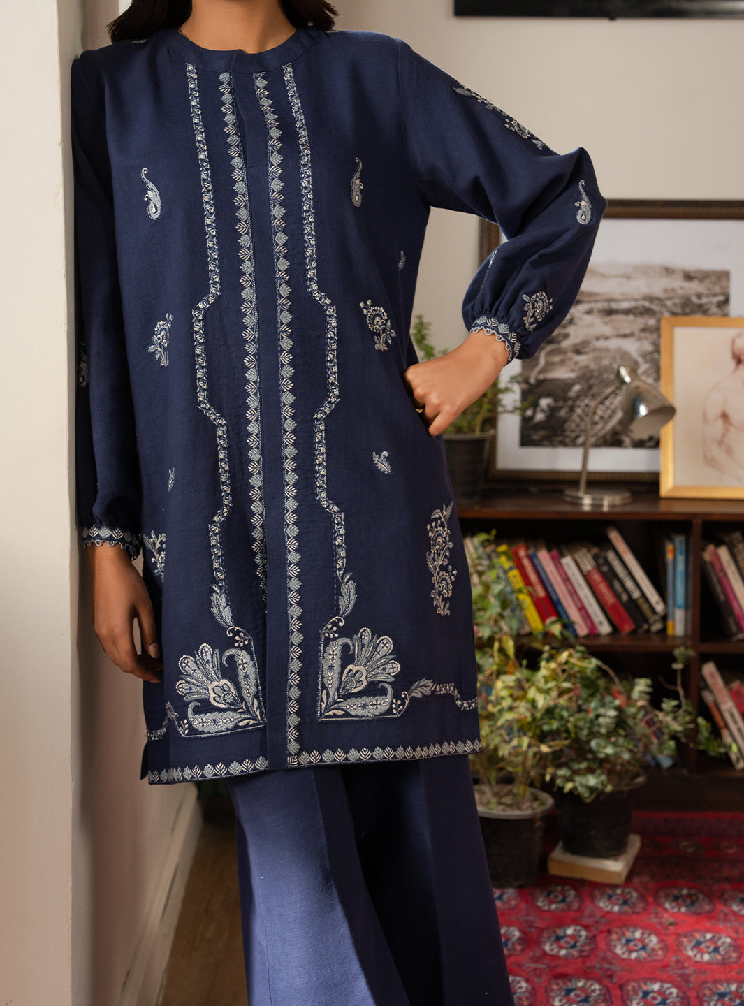 Faiza Faisal | Lumiere Winter Pret | VANYA, image 3