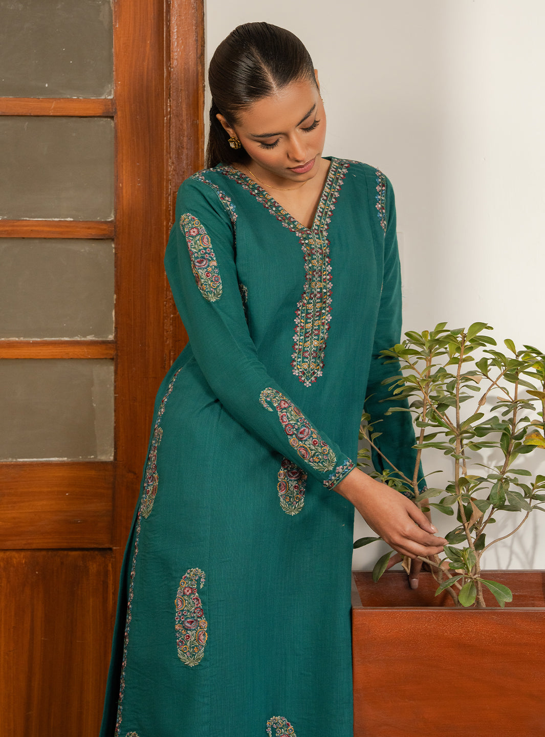 Faiza Faisal | Lumiere Winter Pret | AIRA, image 5