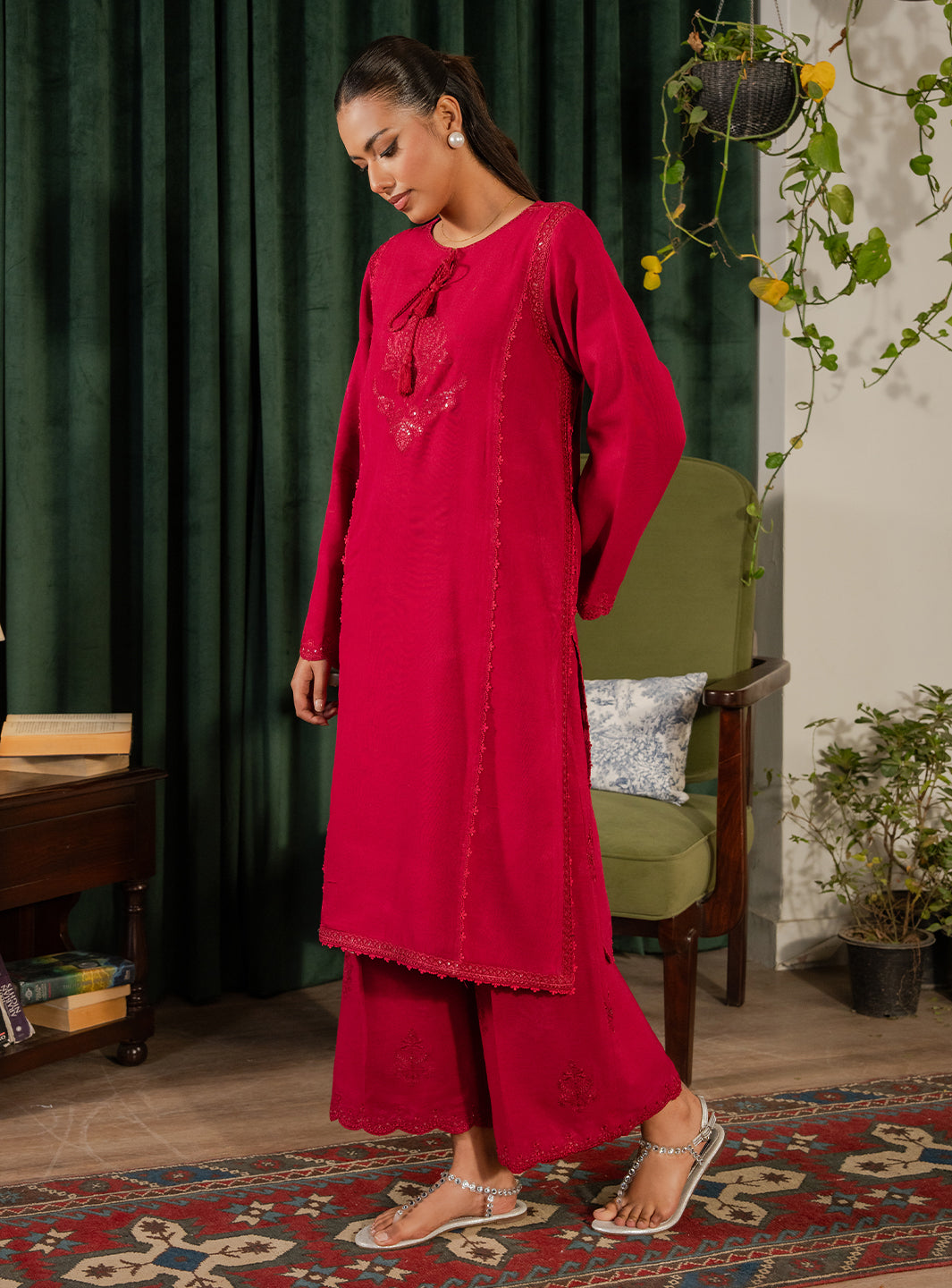 Faiza Faisal | Lumiere Winter Pret | SAVINA, image 5