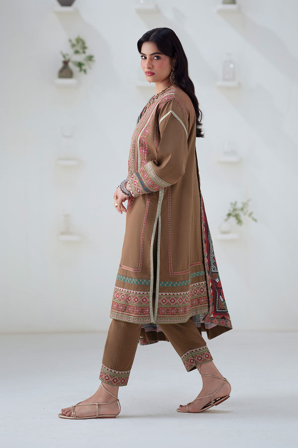 Maryum N Maria | Noore Winters 25 | 3 Piece Embroidered Khaddar GHUNCHA - FSU5674 -  Maryum N Maria Ladies Clothes - Original Designer Dress - House of Maryam