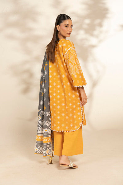 Al Karam | Winter 25 | FW-111-25-1-Yellow -  Al Karam Ladies Clothes - Original Designer Dress - House of Maryam