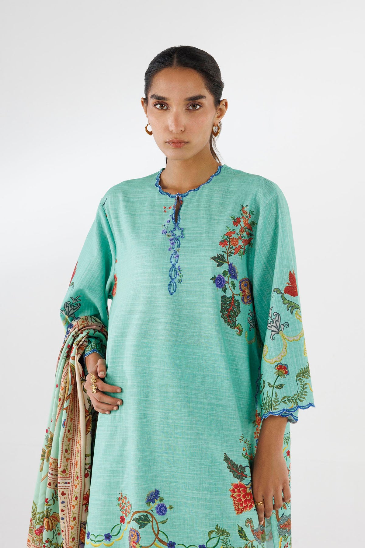 Sana Safinaz | Luxury Pret | Muzlin Khaddar Suit FW25MUZ004BP3, image 3