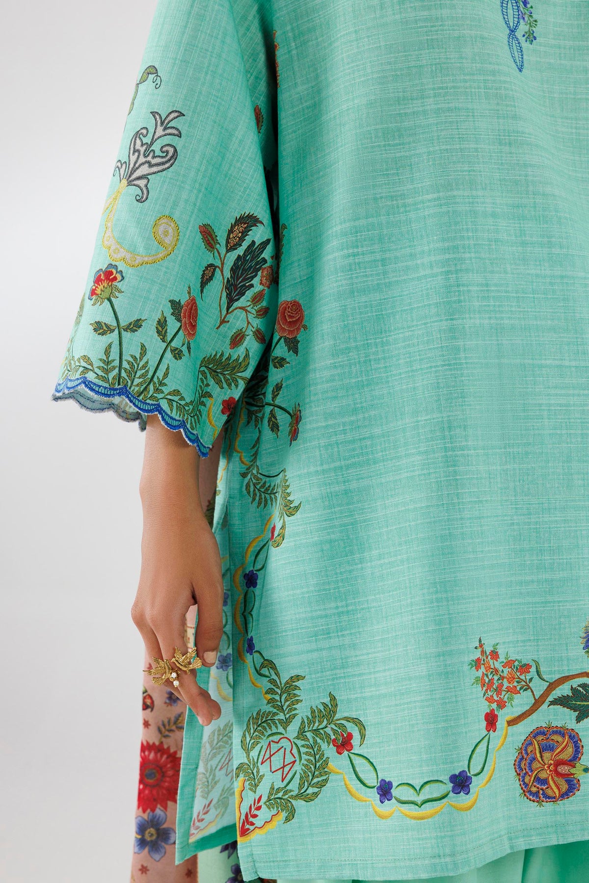 Sana Safinaz | Luxury Pret | Muzlin Khaddar Suit FW25MUZ004BP3, image 4