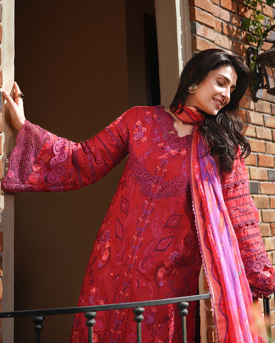 Mushq | Amoi Luxury Lawn | Falling Petals, image 4