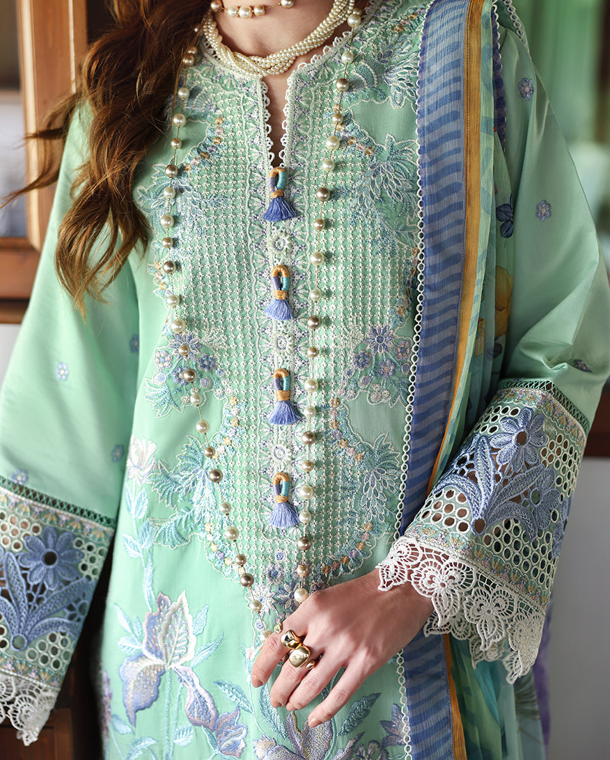 Mushq | The Secret Garden Lawn | Fernlore, image 5