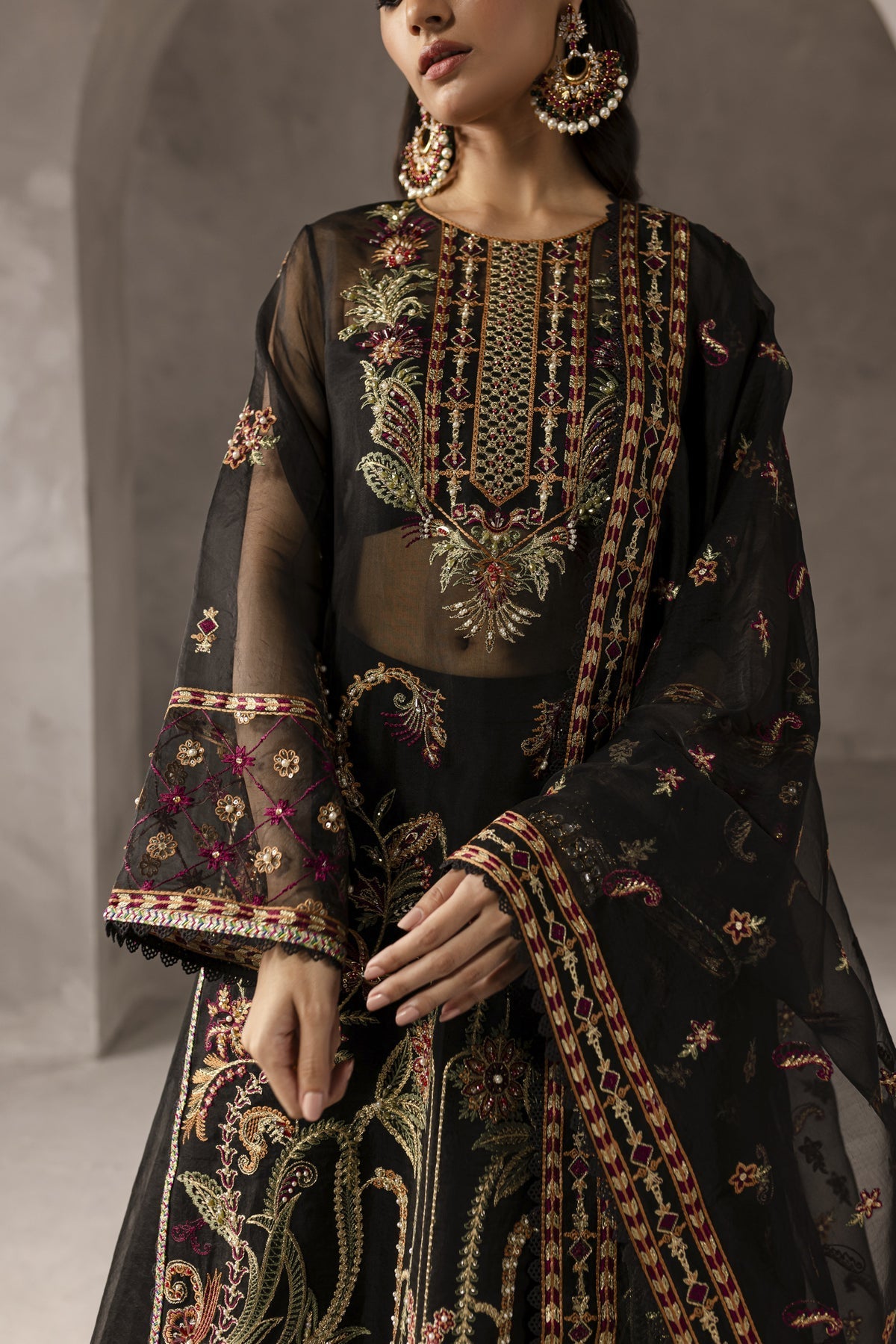 Imran Ramzan | Eblour Wedding Formals | Fleurs de Minuit-3