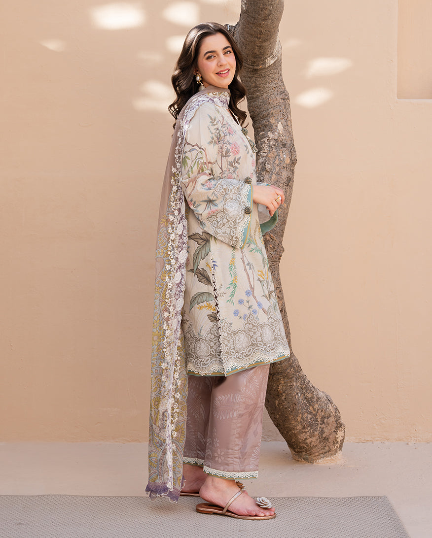 Roheenaz | Summer in Bloom | Flora Grace-2