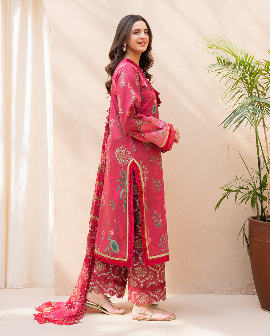 Roheenaz | Summer in Bloom | Flora Pop-4