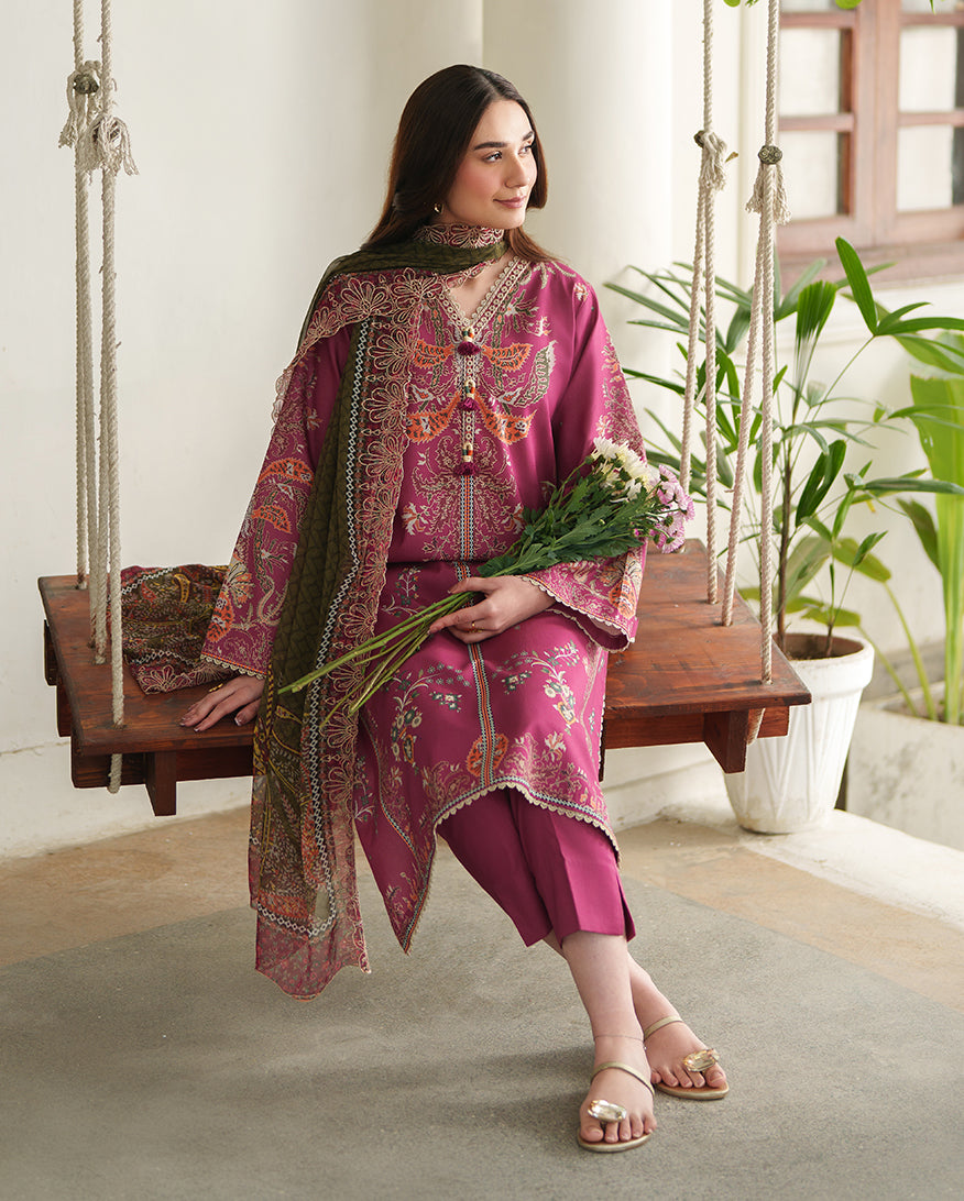 Roheenaz | Whispered Florals | Floral Garden, image 5