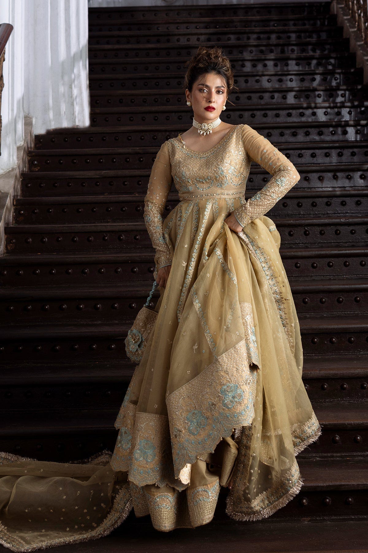Erum Khan | Jahan Wedding 25 | Golden Glow