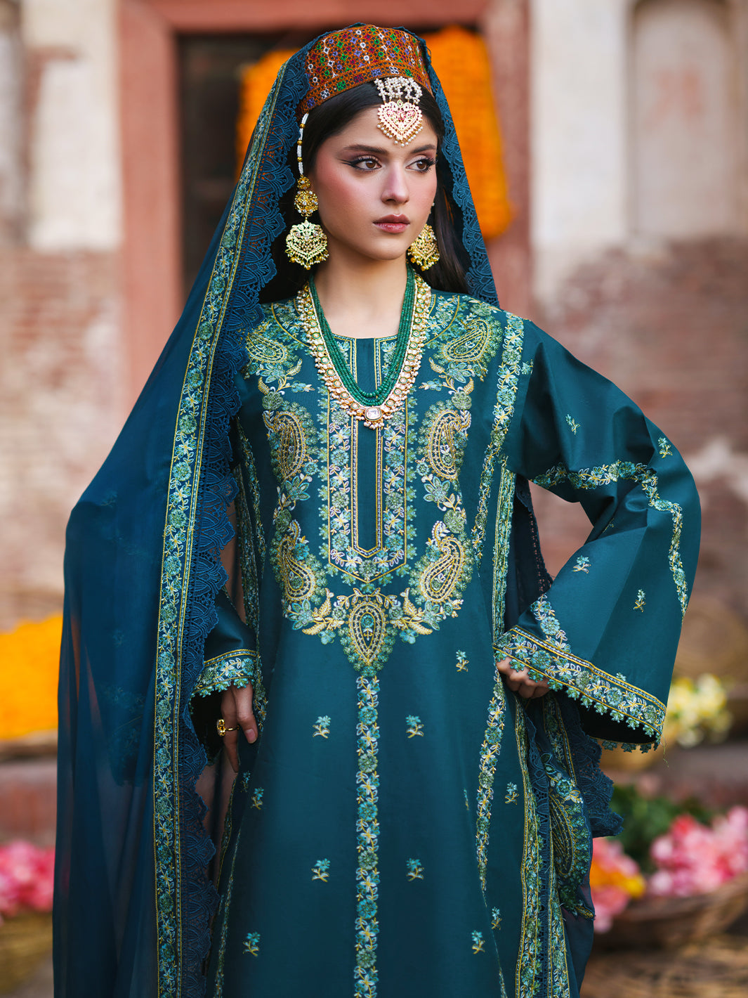 Mahnur | Gul Luxury Lawn 26 | G-002, image 4