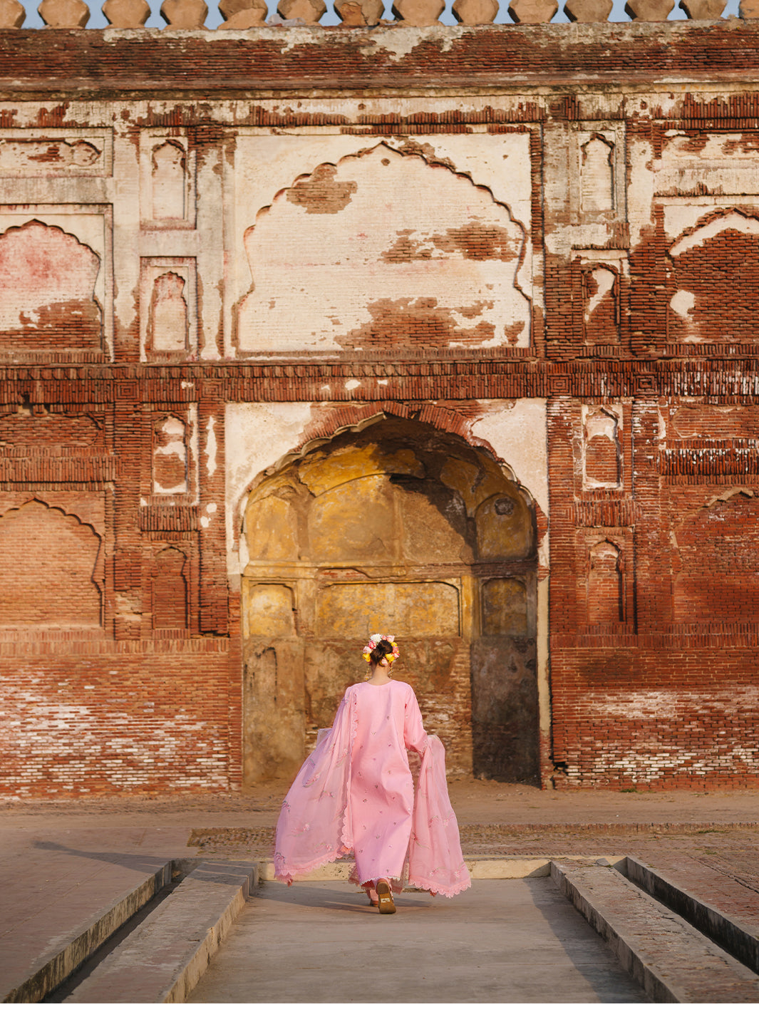 Mahnur | Gul Luxury Lawn 26 | G-004, image 8