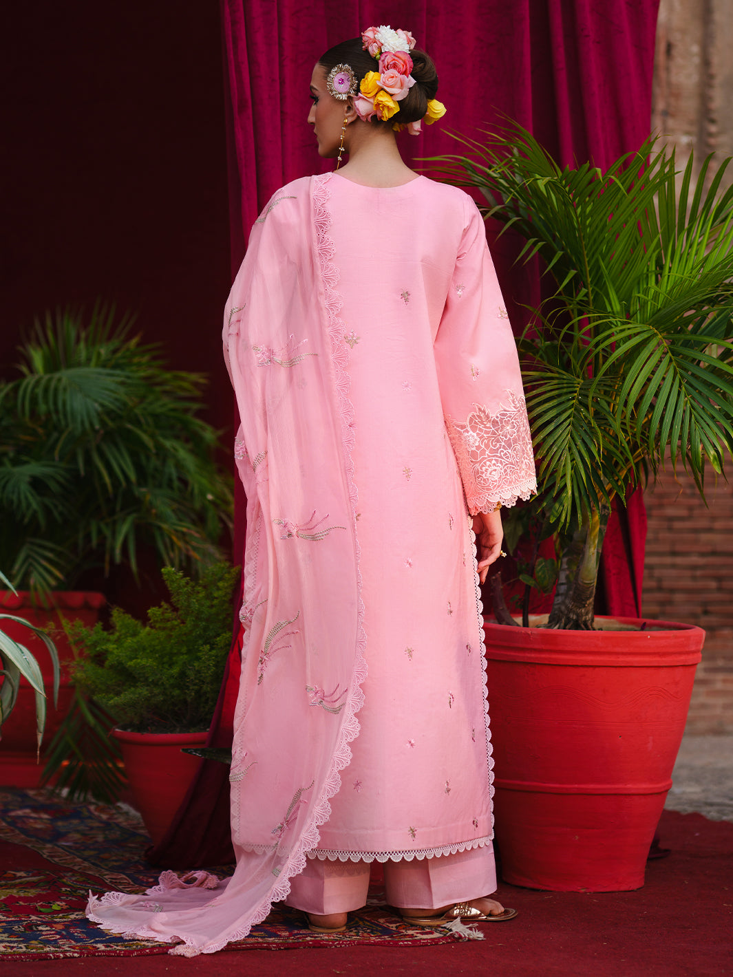 Mahnur | Gul Luxury Lawn 26 | G-004, image 2
