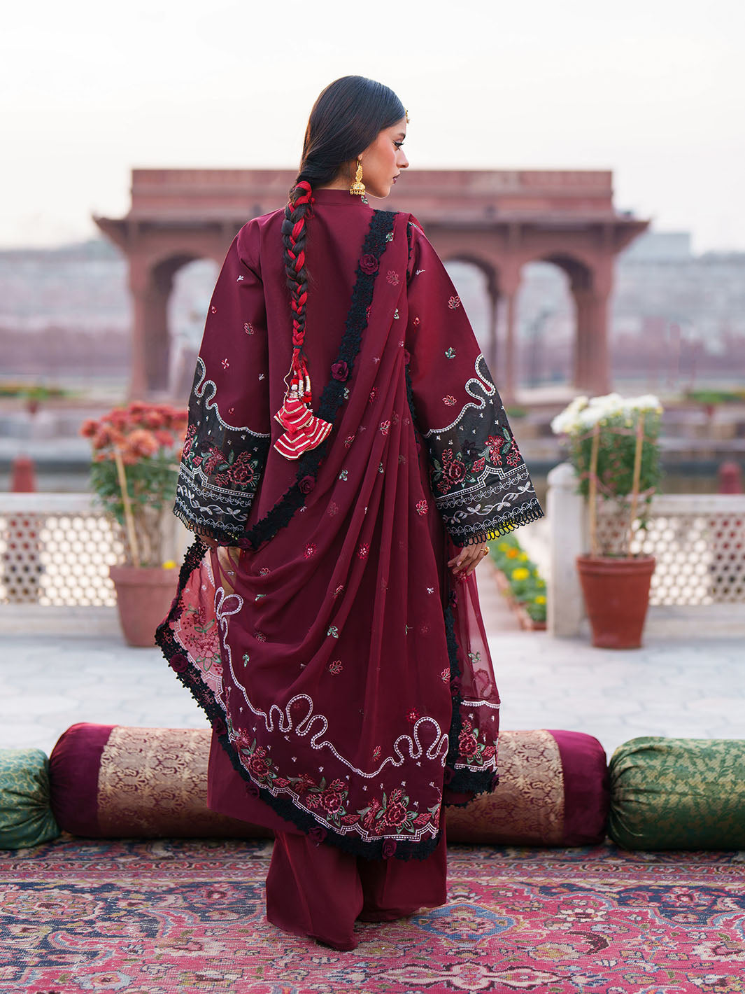 Mahnur | Gul Luxury Lawn 26 |G-005-2