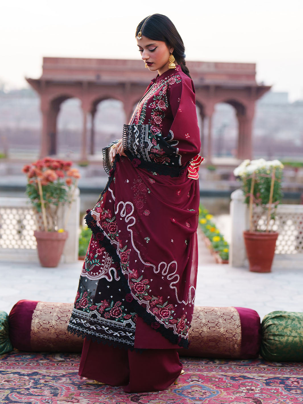 Mahnur | Gul Luxury Lawn 26 |G-005-4