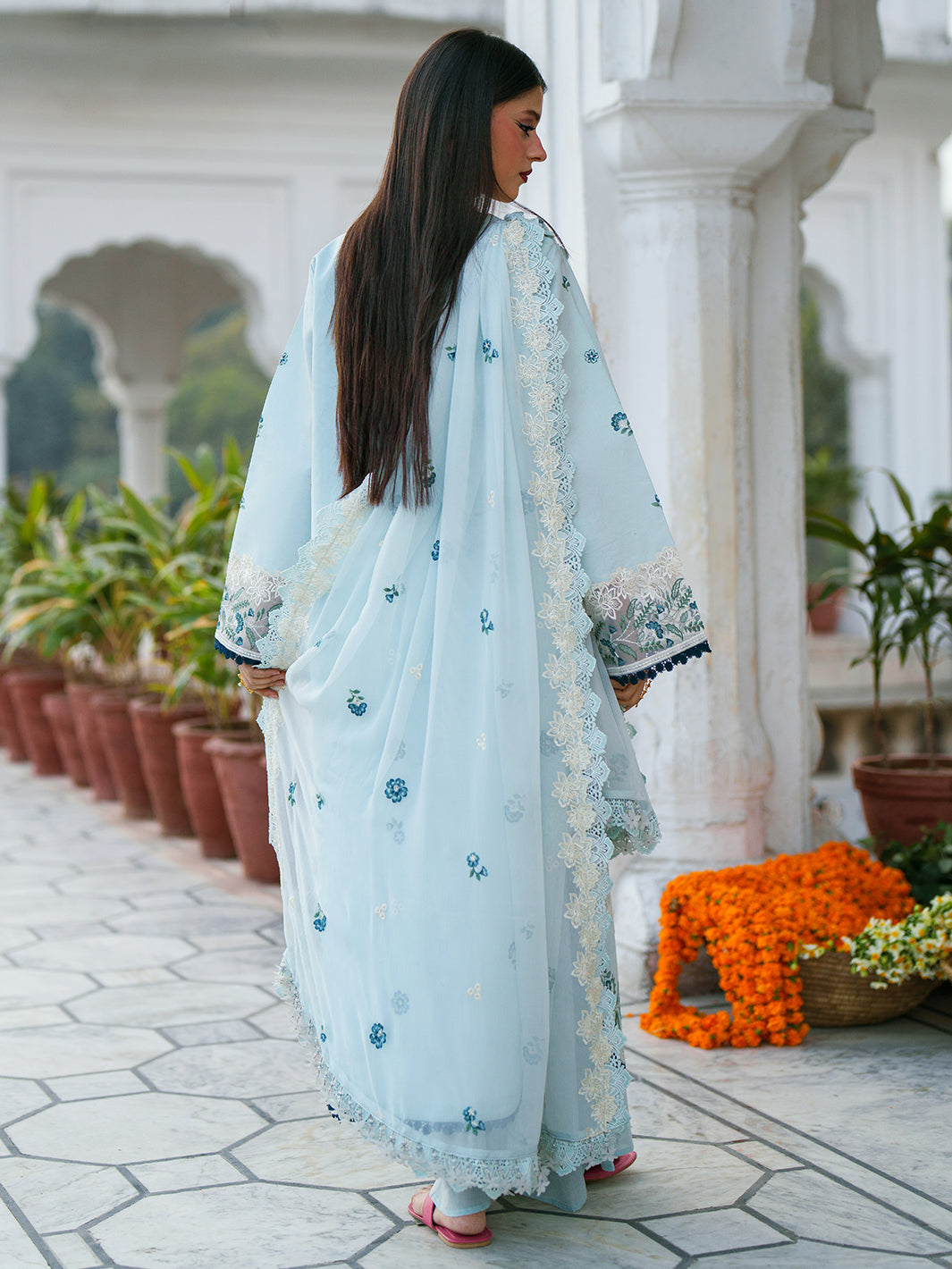Mahnur | Gul Luxury Lawn 26 |G-006, image 2