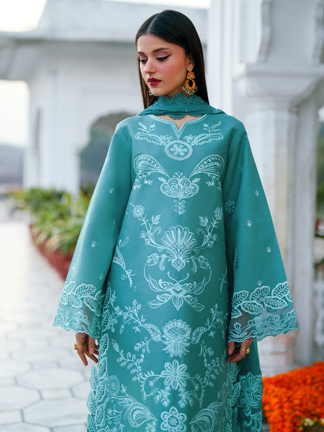Mahnur | Gul Luxury Lawn 26 | G-009-7