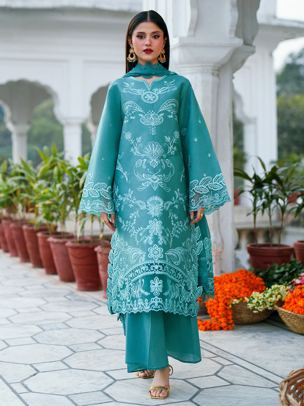Mahnur | Gul Luxury Lawn 26 | G-009, image 3
