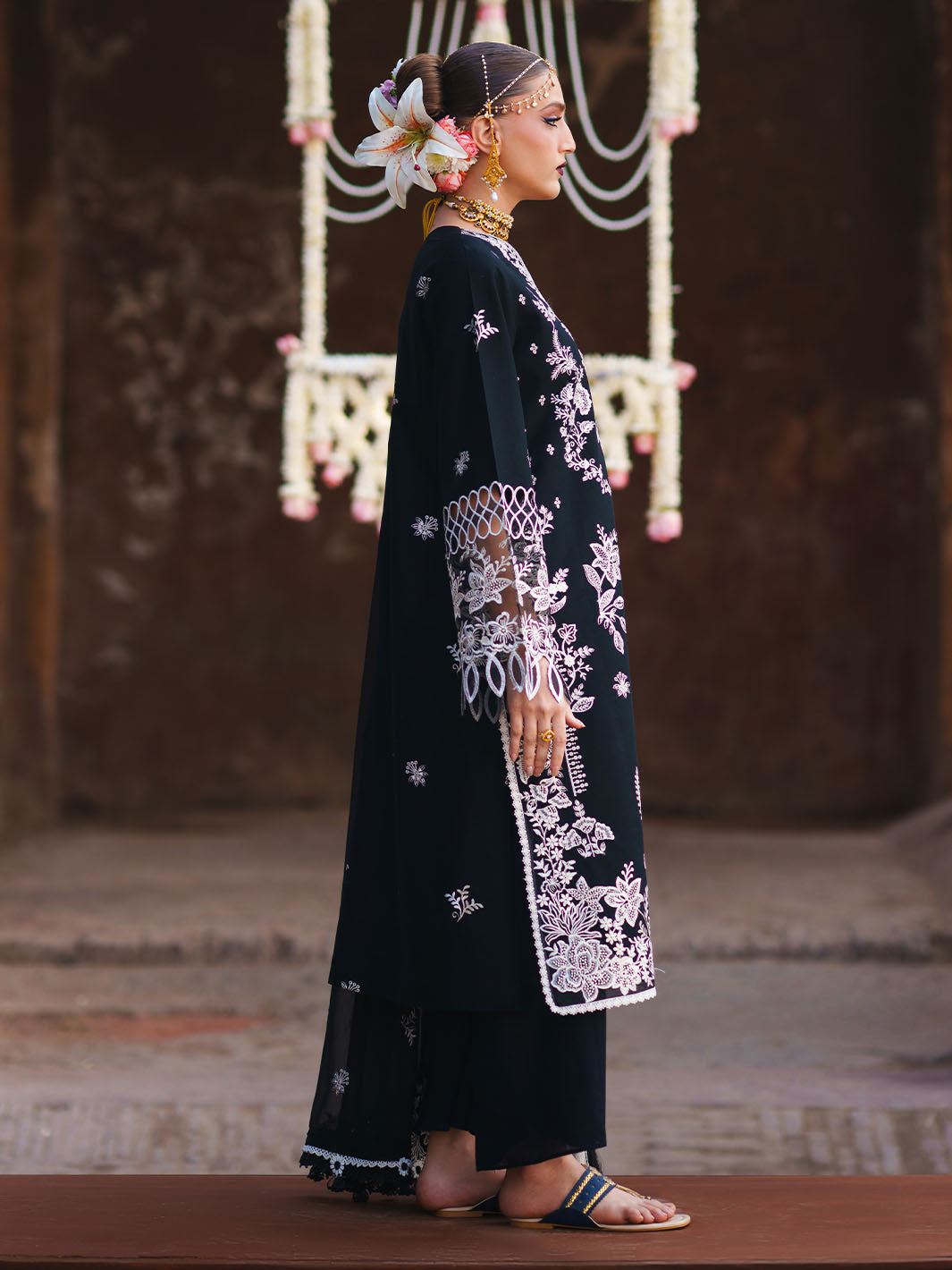 Mahnur | Gul Luxury Lawn 26 |G-010, image 3