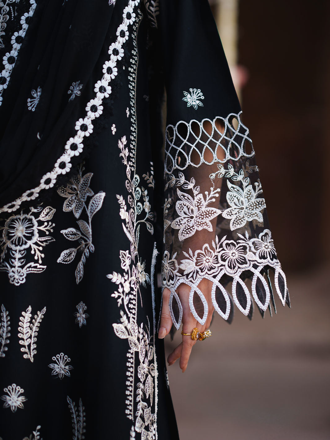 Mahnur | Gul Luxury Lawn 26 |G-010, image 8