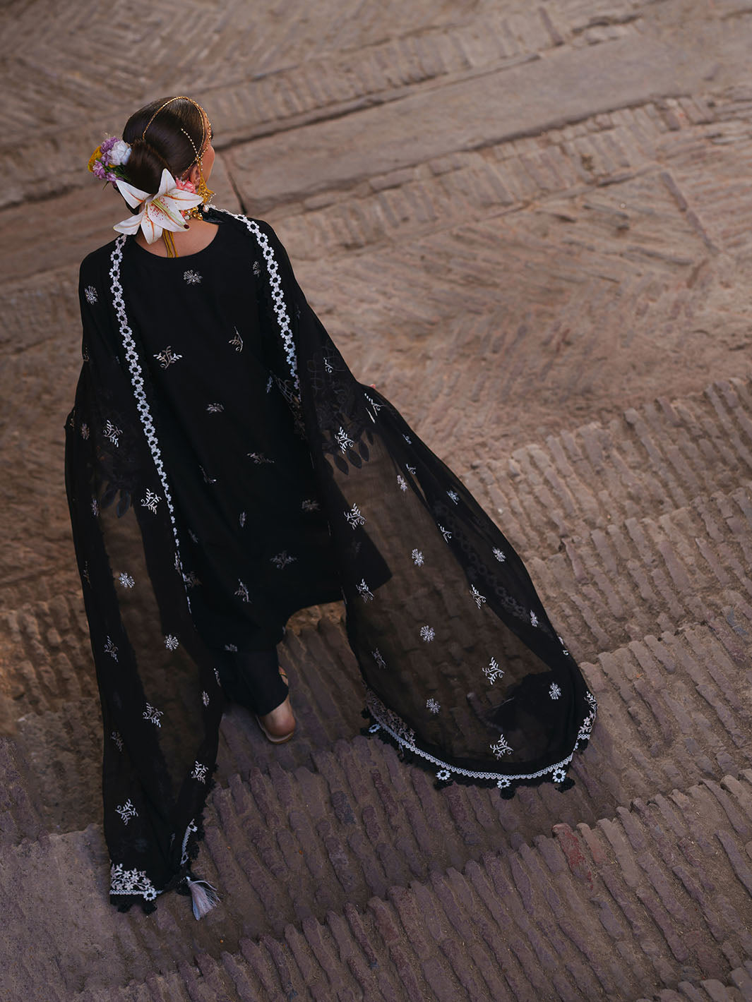 Mahnur | Gul Luxury Lawn 26 |G-010, image 5