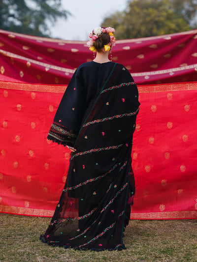 Mahnur | Gul Luxury Lawn 26 | G-013