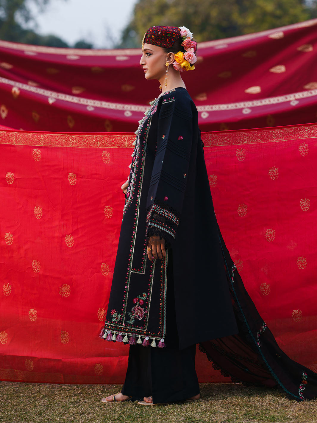 Mahnur | Gul Luxury Lawn 26 | G-013, image 4