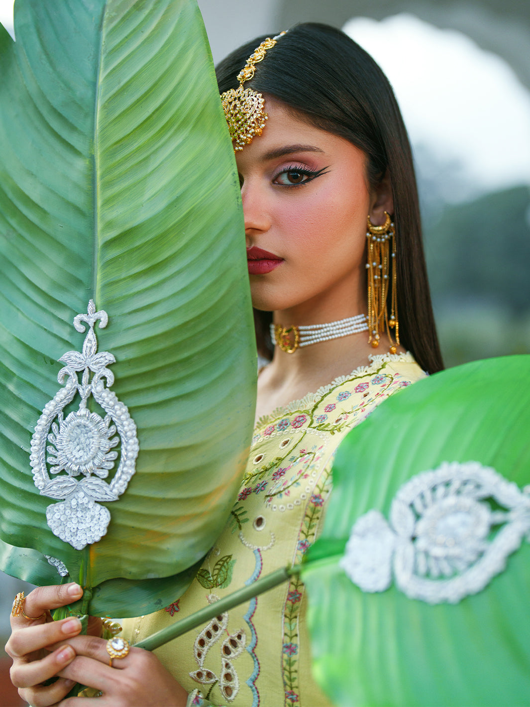 Mahnur | Gul Luxury Lawn 26 | G-014-8